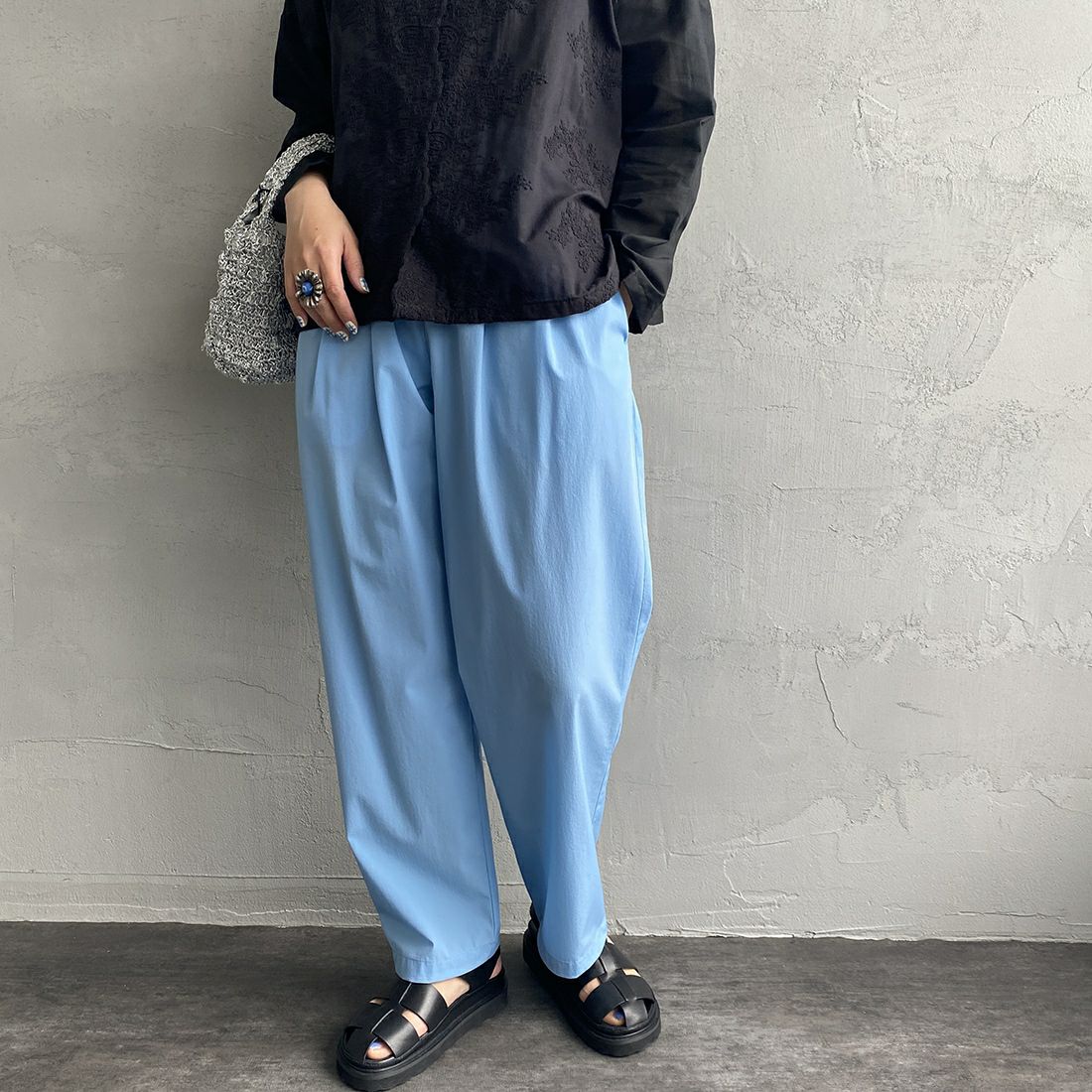 Jeans Factory Clothes [ジーンズファクトリークローズ] 7DAYSナイロンイージーパンツ [IN-3-PT-3] ﾌﾞﾙｰｻｯｸｽ&&モデル身長：156cm 着用サイズ：F&&
