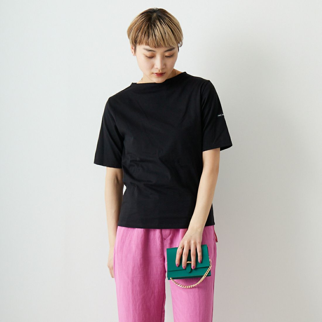 ST.JAMES [セントジェームス] ピリアックソリッドTシャツ [PIRIAC-SD] NOIR &&モデル身長：160cm 着用サイズ：1&&