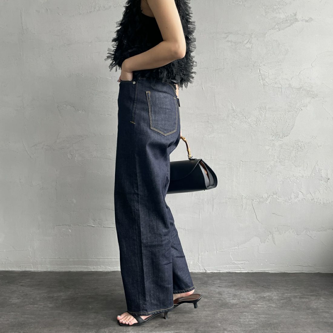 YANUK [ヤヌーク] ルーズストレート JOAN/ジョーン [57132220] OWI&&モデル身長：163cm　着用サイズ：24&&