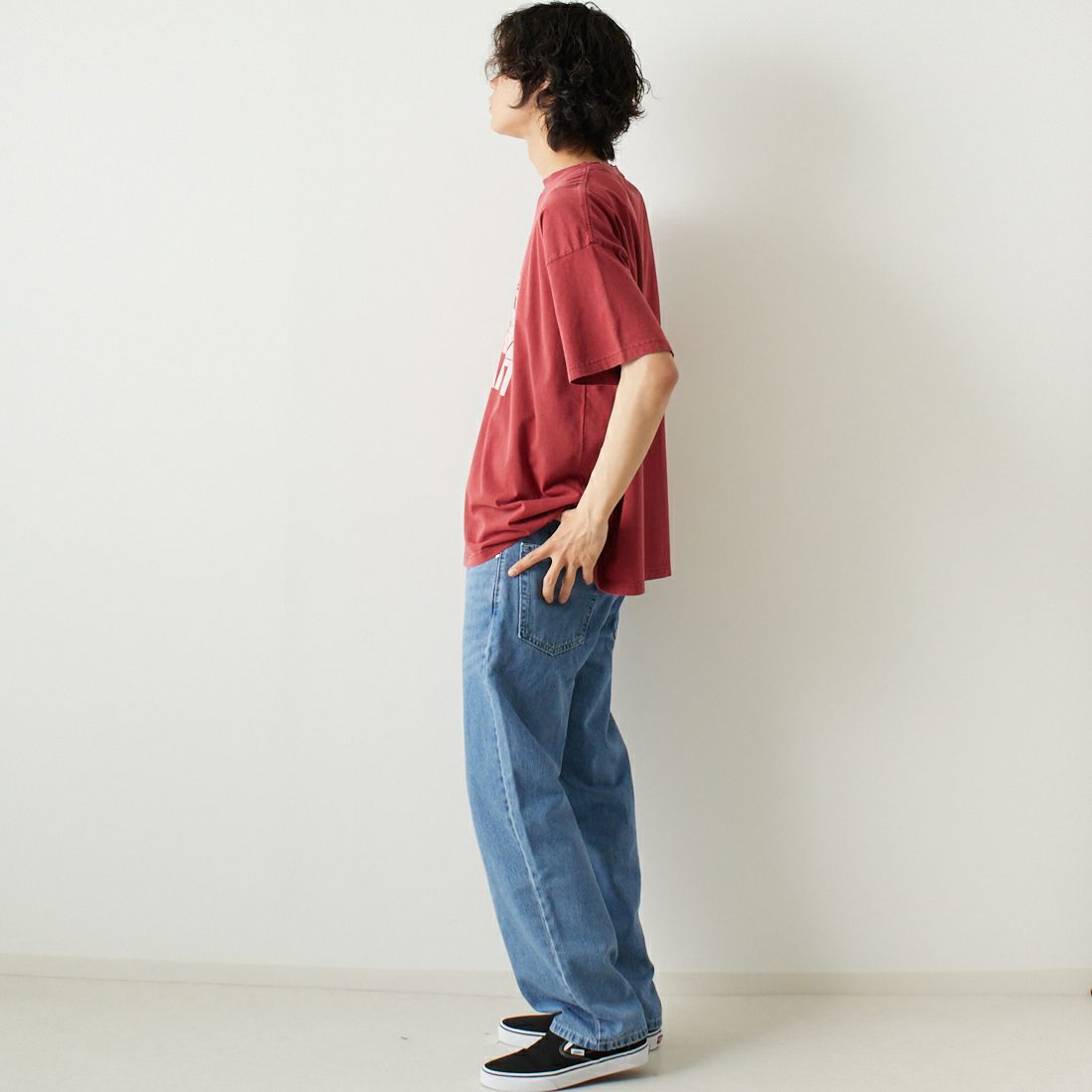REMI RELIEF [レミレリーフ] 別注 20天竺プリントTシャツ GIANT [RN24329271-JF] RED &&モデル身長：182cm 着用サイズ：M&&
