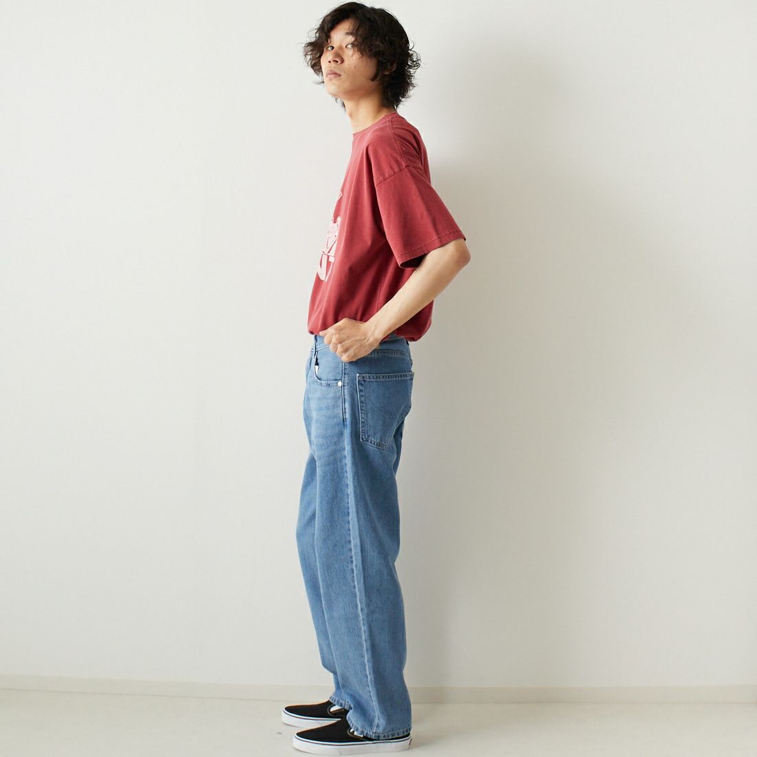 REMI RELIEF [レミレリーフ] 別注 20天竺プリントTシャツ GIANT [RN24329271-JF] RED &&モデル身長：182cm 着用サイズ：M&&