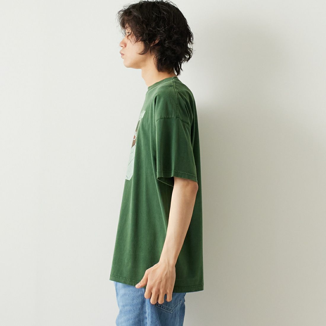 REMI RELIEF [レミレリーフ] 別注 20天竺プリントTシャツ KING [RN24329277-JF] GRN &&モデル身長：182cm 着用サイズ：M&&