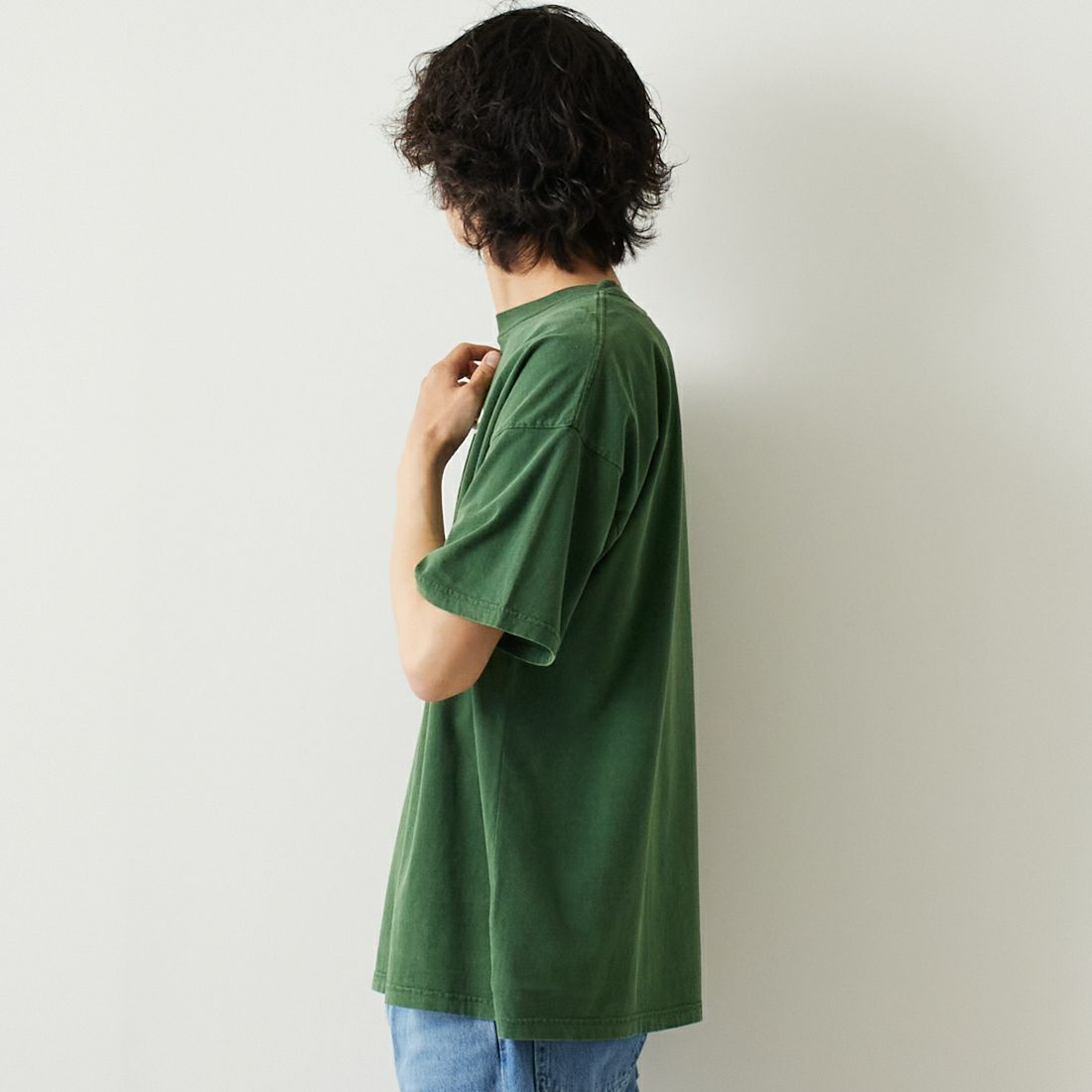 REMI RELIEF [レミレリーフ] 別注 20天竺プリントTシャツ KING [RN24329277-JF] GRN &&モデル身長：182cm 着用サイズ：M&&