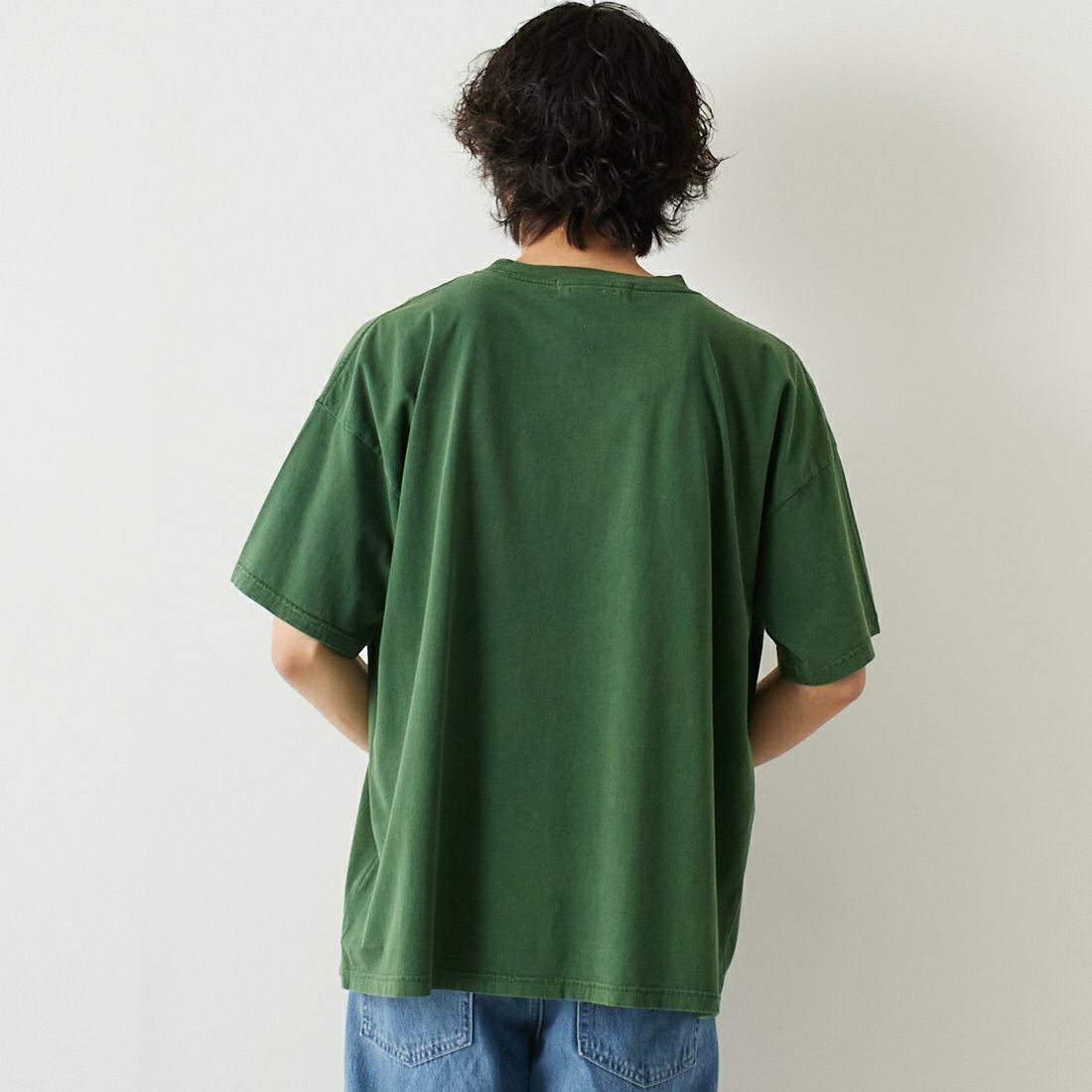REMI RELIEF [レミレリーフ] 別注 20天竺プリントTシャツ KING [RN24329277-JF] GRN &&モデル身長：182cm 着用サイズ：M&&