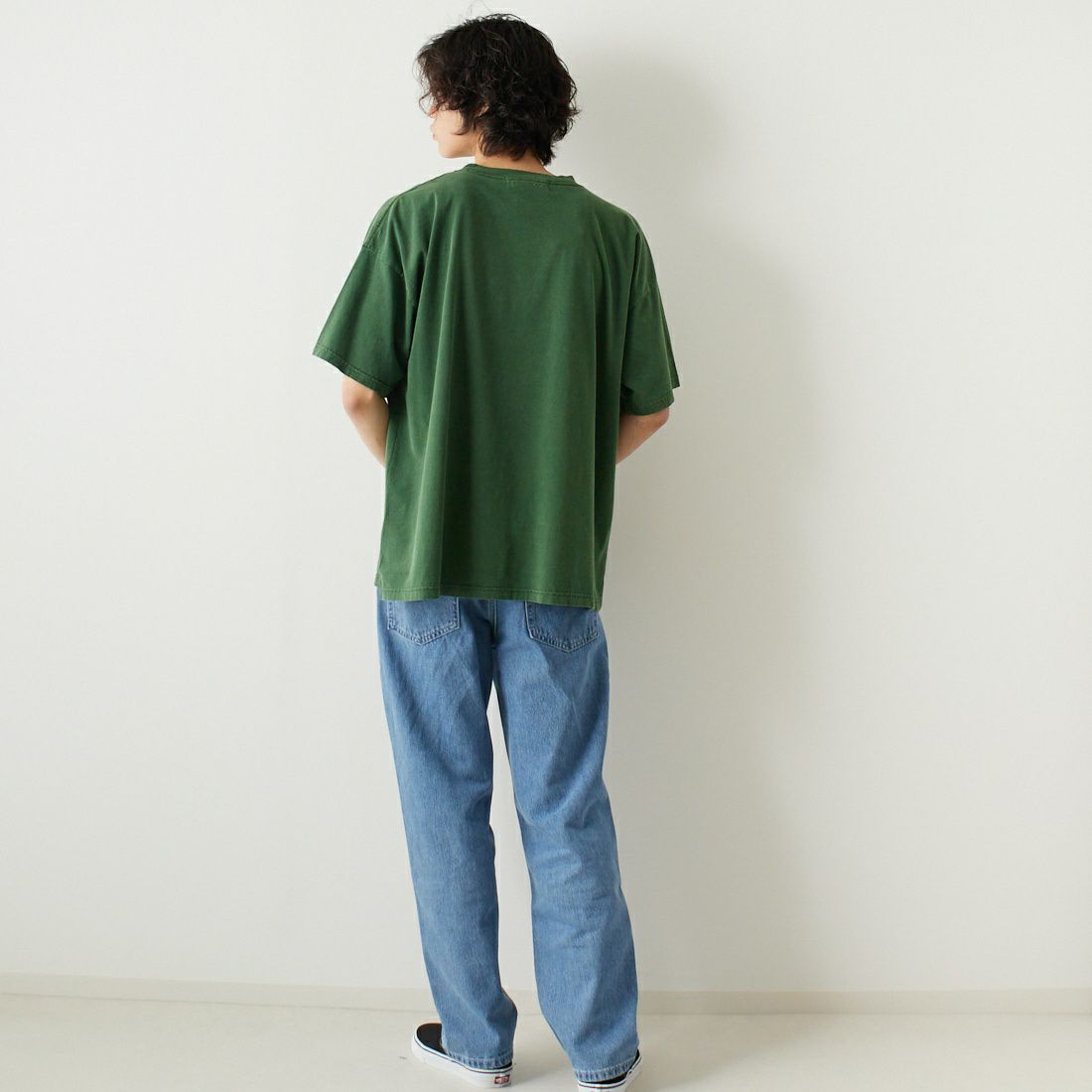 REMI RELIEF [レミレリーフ] 別注 20天竺プリントTシャツ KING [RN24329277-JF] GRN &&モデル身長：182cm 着用サイズ：M&&