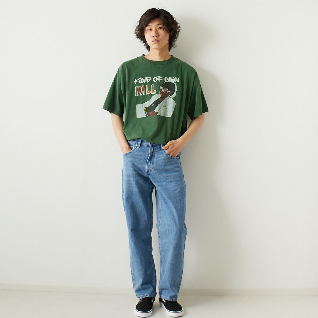 REMI RELIEF [レミレリーフ] 別注 20天竺プリントTシャツ KING [RN24329277-JF] GRN &&モデル身長：182cm 着用サイズ：M&&