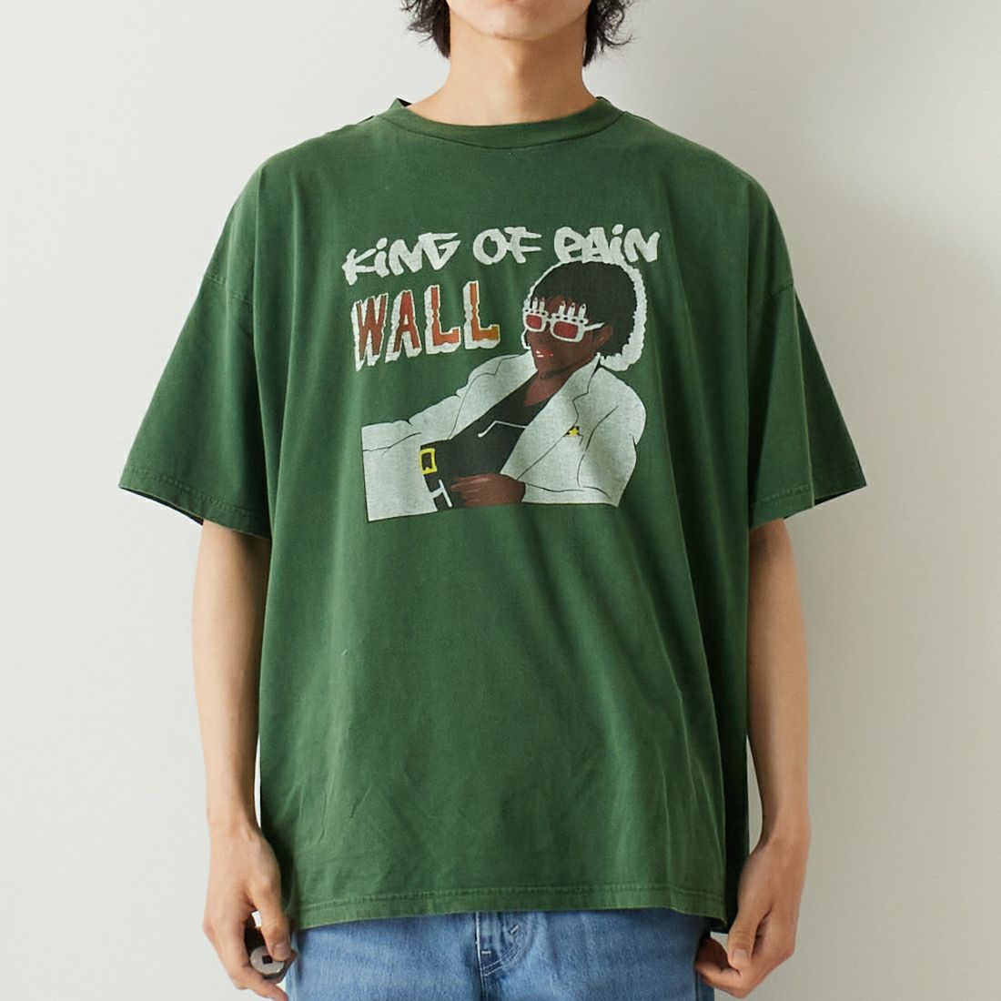 REMI RELIEF [レミレリーフ] 別注 20天竺プリントTシャツ KING [RN24329277-JF] GRN &&モデル身長：182cm 着用サイズ：M&&