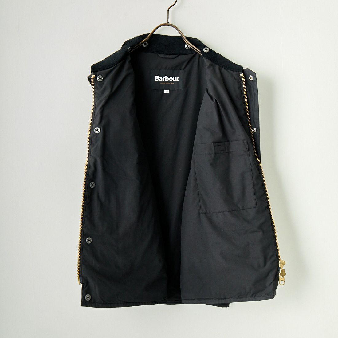 Barbour [バブアー] LAKELAND フィッシングベスト [231MGIGO01] 20 BLACK