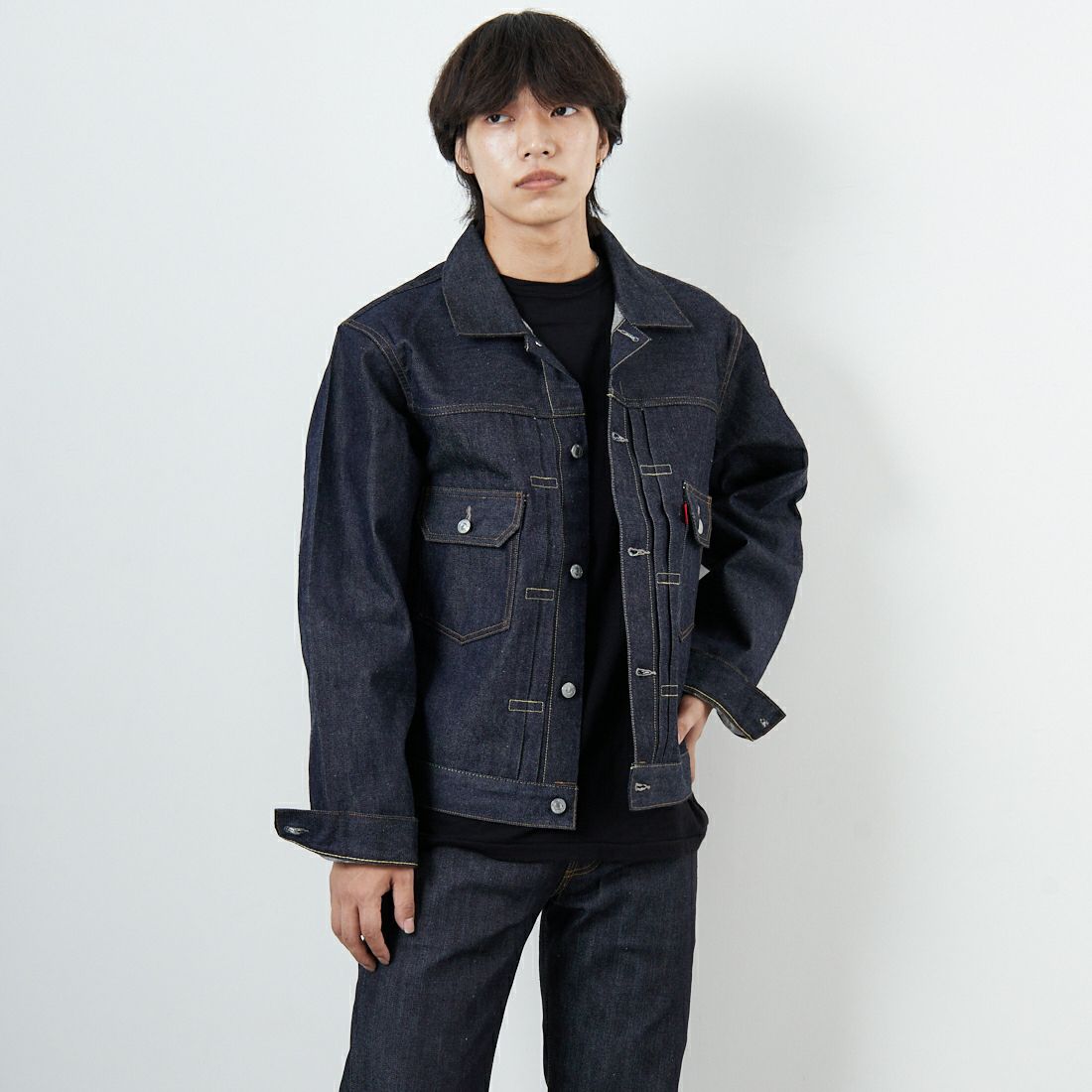 LEVIS Vintage Clothing [リーバイス ヴィンテージ クロージング] 1953モデルTYPE2デニムジャケット [70507-00] 66 RIGID &&モデル身長：182cm 着用サイズ：M&&