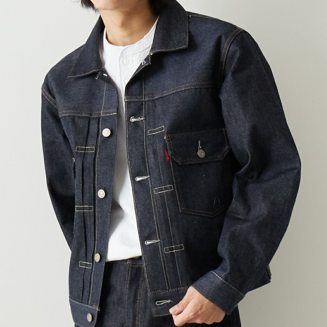 LEVIS Vintage Clothing [リーバイス ヴィンテージ クロージング] 1953モデルTYPE2デニムジャケット [70507-00] 66 RIGID &&モデル身長：182cm 着用サイズ：M&&