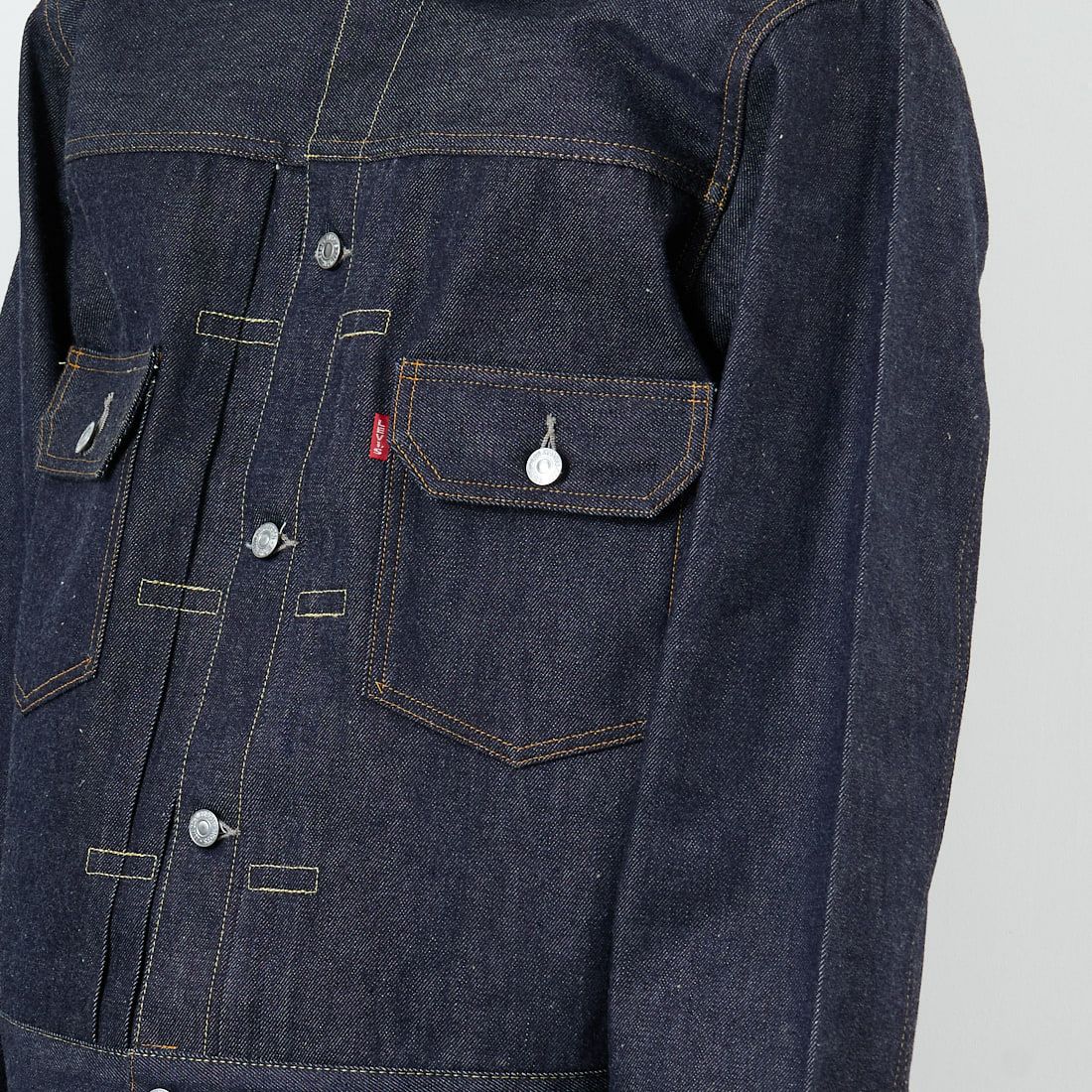 LEVIS Vintage Clothing [リーバイス ヴィンテージ クロージング] 1953モデルTYPE2デニムジャケット [70507-00] 66 RIGID &&モデル身長：182cm 着用サイズ：M&&