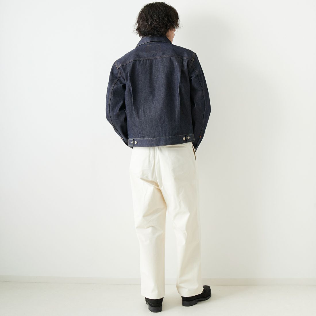 LEVIS Vintage Clothing [リーバイス ヴィンテージ クロージング] 1953モデルTYPE2デニムジャケット [70507-00] 66 RIGID &&モデル身長：182cm 着用サイズ：M&&