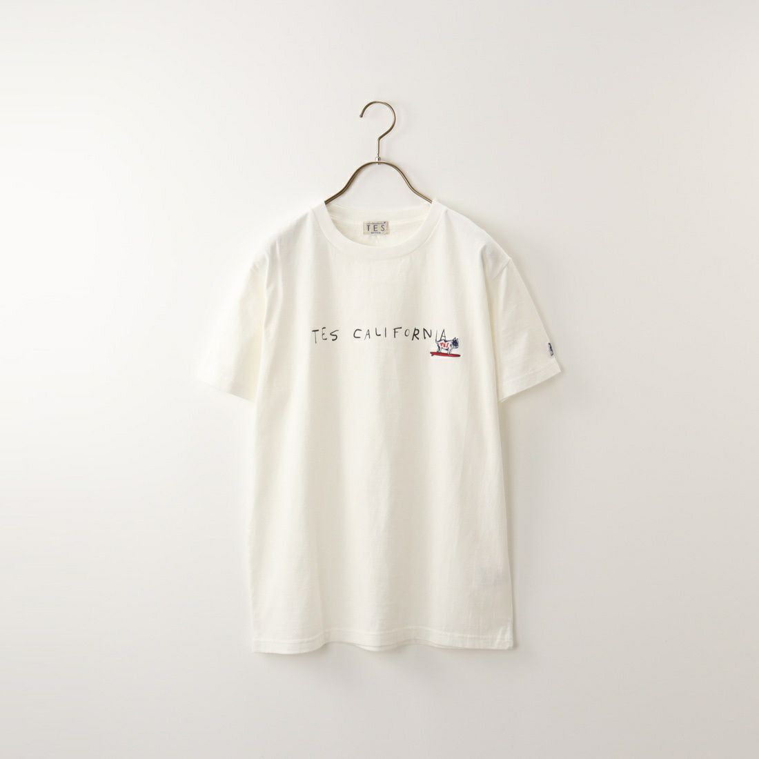 The Endless Summer [エンドレスサマー] 別注 手書き風ロゴ ワンポイントBUHI刺繍Tシャツ [FH-23574506-JF] 07 WHITE