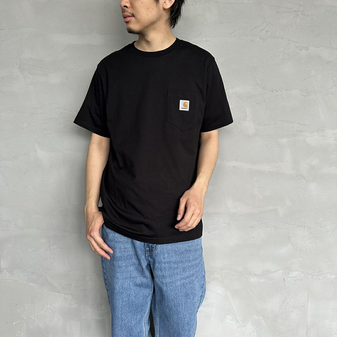 carhartt WIP [カーハートダブリューアイピー] ショートスリーブポケットTシャツ [I030434] BLACK &&モデル身長：173cm 着用サイズ：M&&
