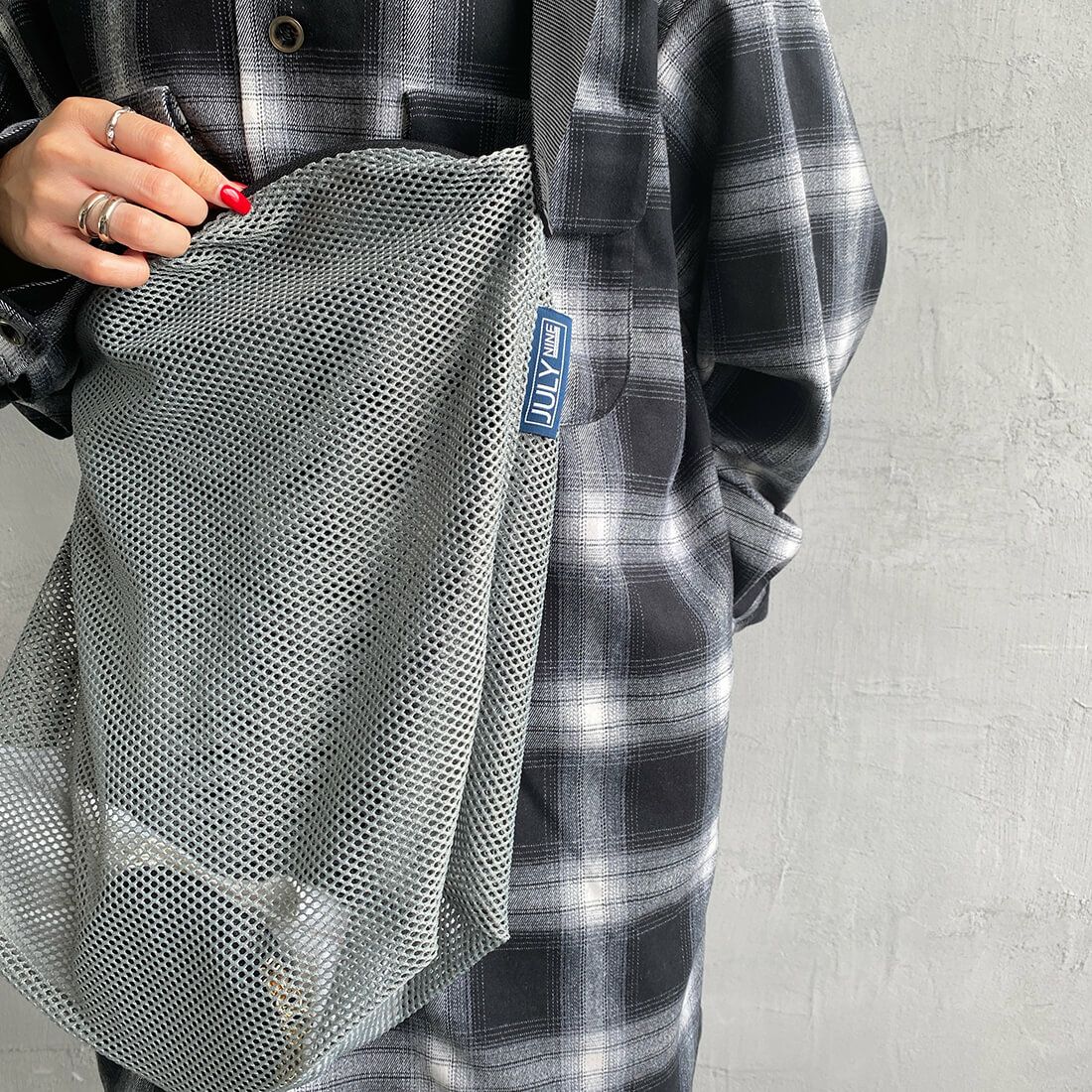 JULY NINE [ジュライナイン] SEAQUELメッシュショルダーバッグ [JN100006002] GREY