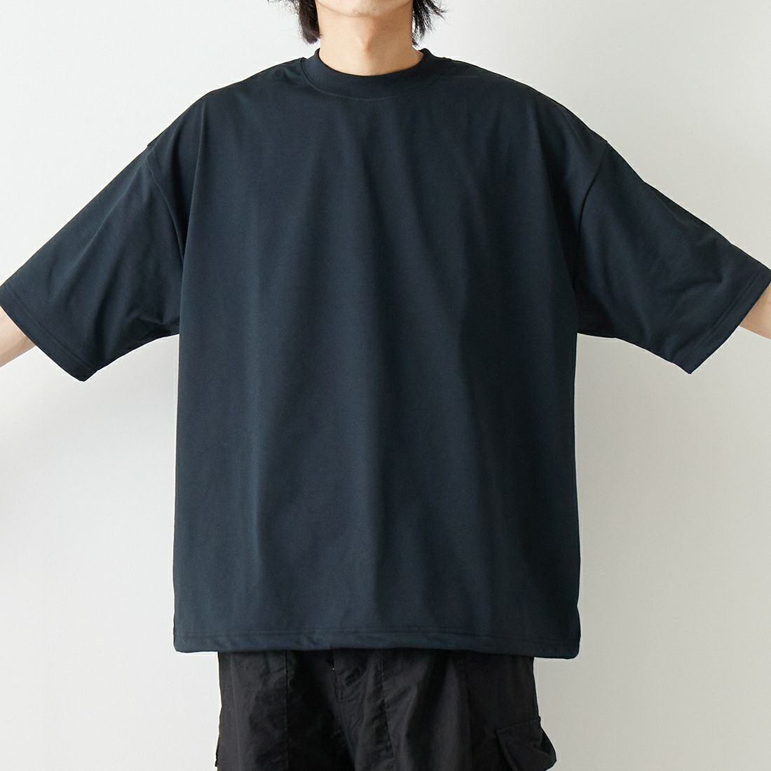SLICK [スリック] ドローストリングTシャツ [5251721] 700 BLACK &&モデル身長：182cm 着用サイズ：2&&