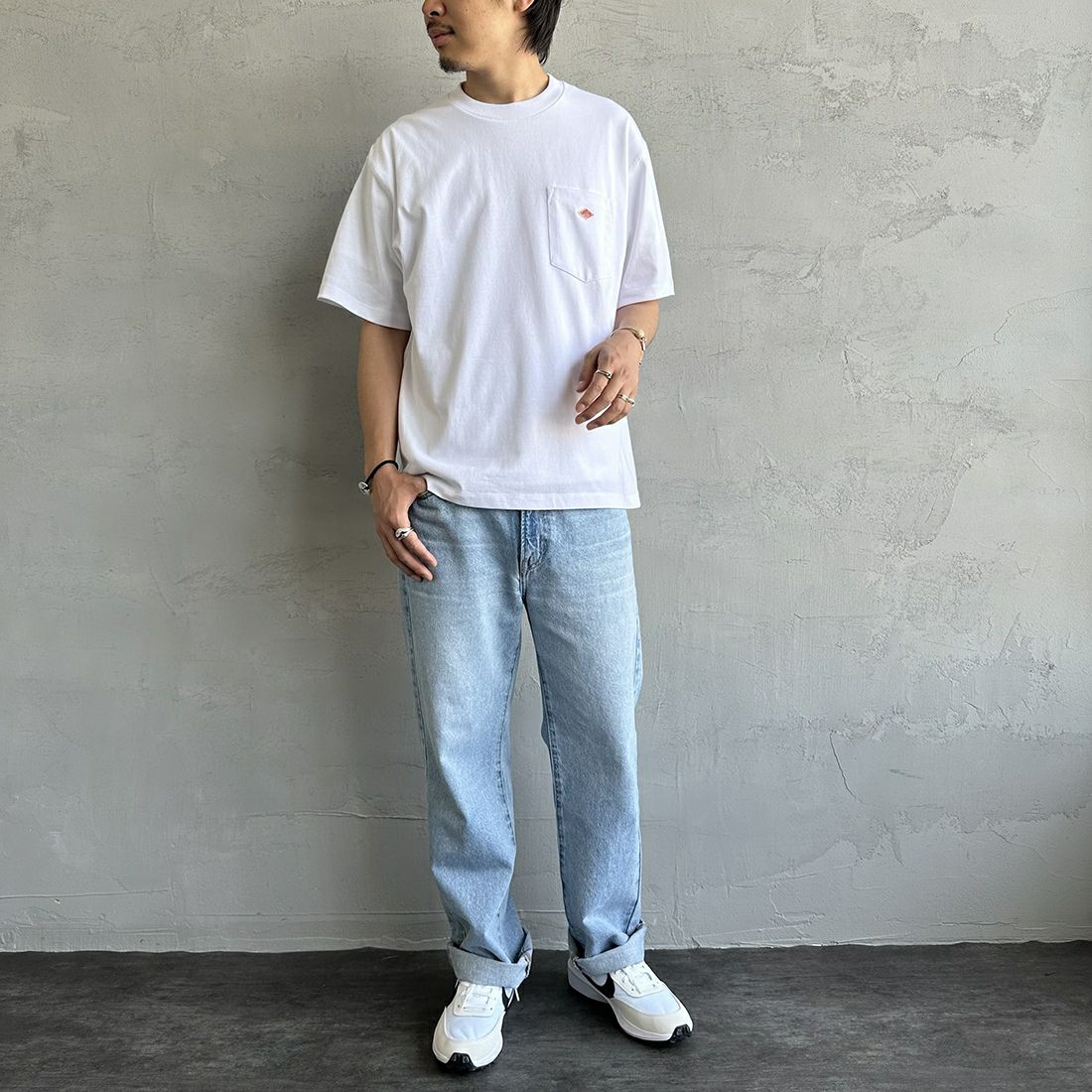 DANTON [ダントン] 半袖ポケットTシャツ [DT-C0198TCB] WHITE &&モデル身長：173cm 着用サイズ：XL&&