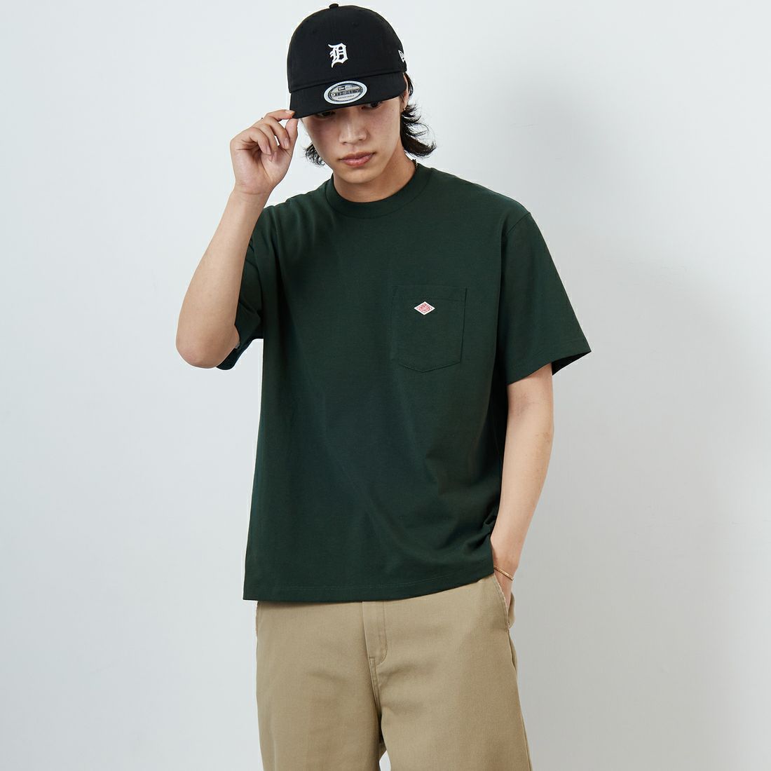 DANTON [ダントン] ソリッド ポケットTシャツ [DT-C0198TCB] FOREST &&モデル身長：179cm 着用サイズ：L&&