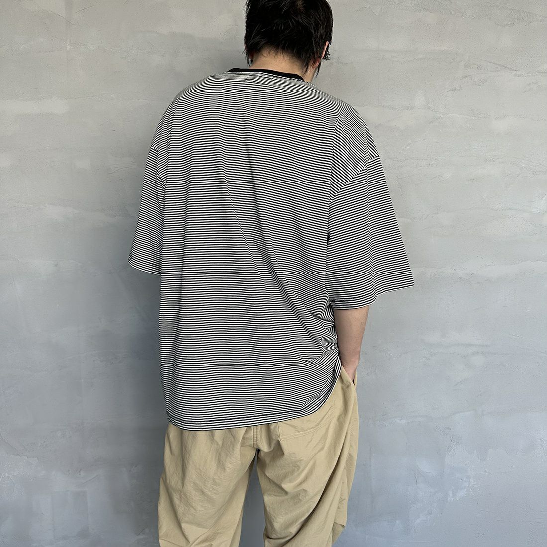 THE FOX [ザフォックス] 別注 ワンポイントロゴ ボーダーTシャツ [PN23S011-JF] BLACK &&モデル身長：173cm 着用サイズ：L&&