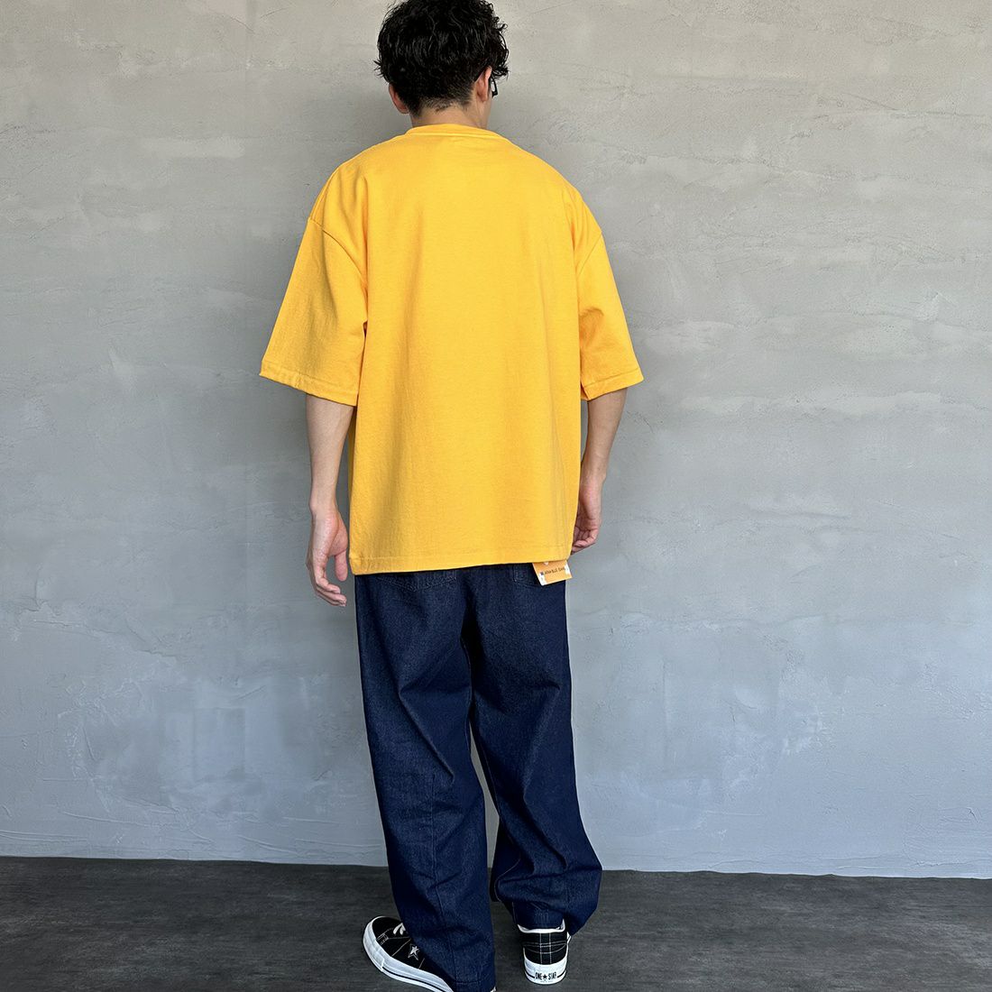 THE FOX [ザフォックス] 別注 ワンポイントロゴTシャツ [PN23S015-JF] YELLOW &&モデル身長：168cm 着用サイズ：M&&