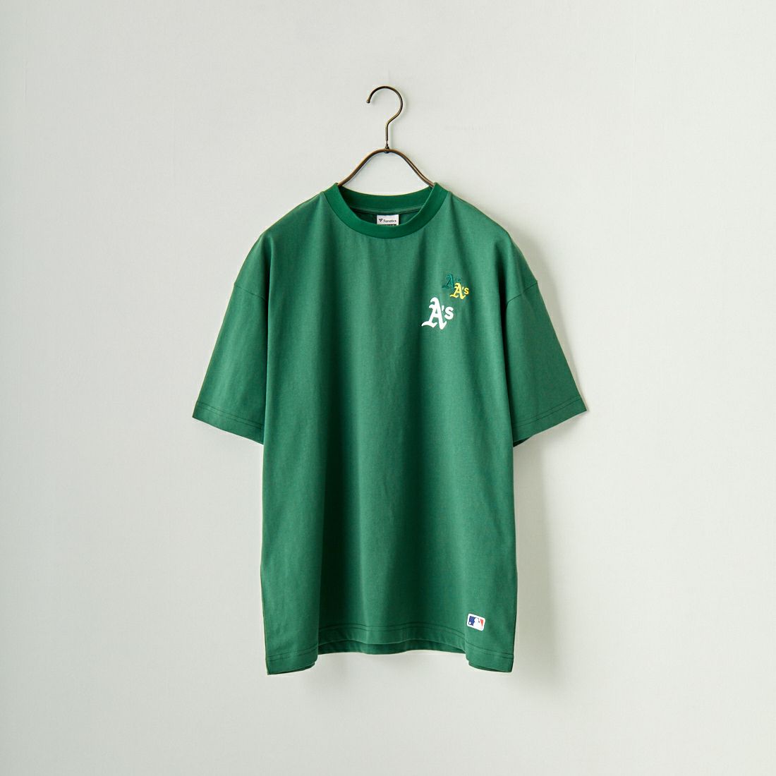 Fanatics [ファナティクス] 別注 MLB 3連ワンポイントロゴ刺繍 ショートスリーブTシャツ [ML0123SS0014-JF] AS GREEN