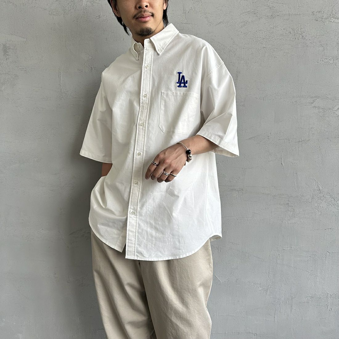 LA WHITE&&モデル身長：173cm 着用サイズ：XXL&&