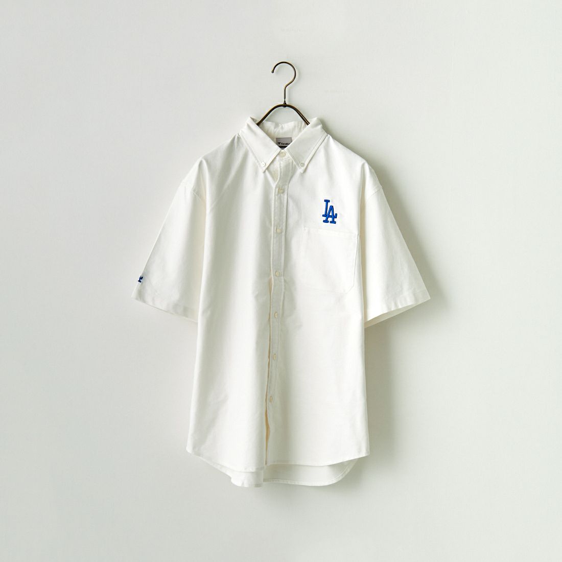 Fanatics [ファナティクス] 別注 MLB ワンポイント刺繍ロゴ ボタンダウンシャツ [ML2123SS0011-JF] LA WHITE