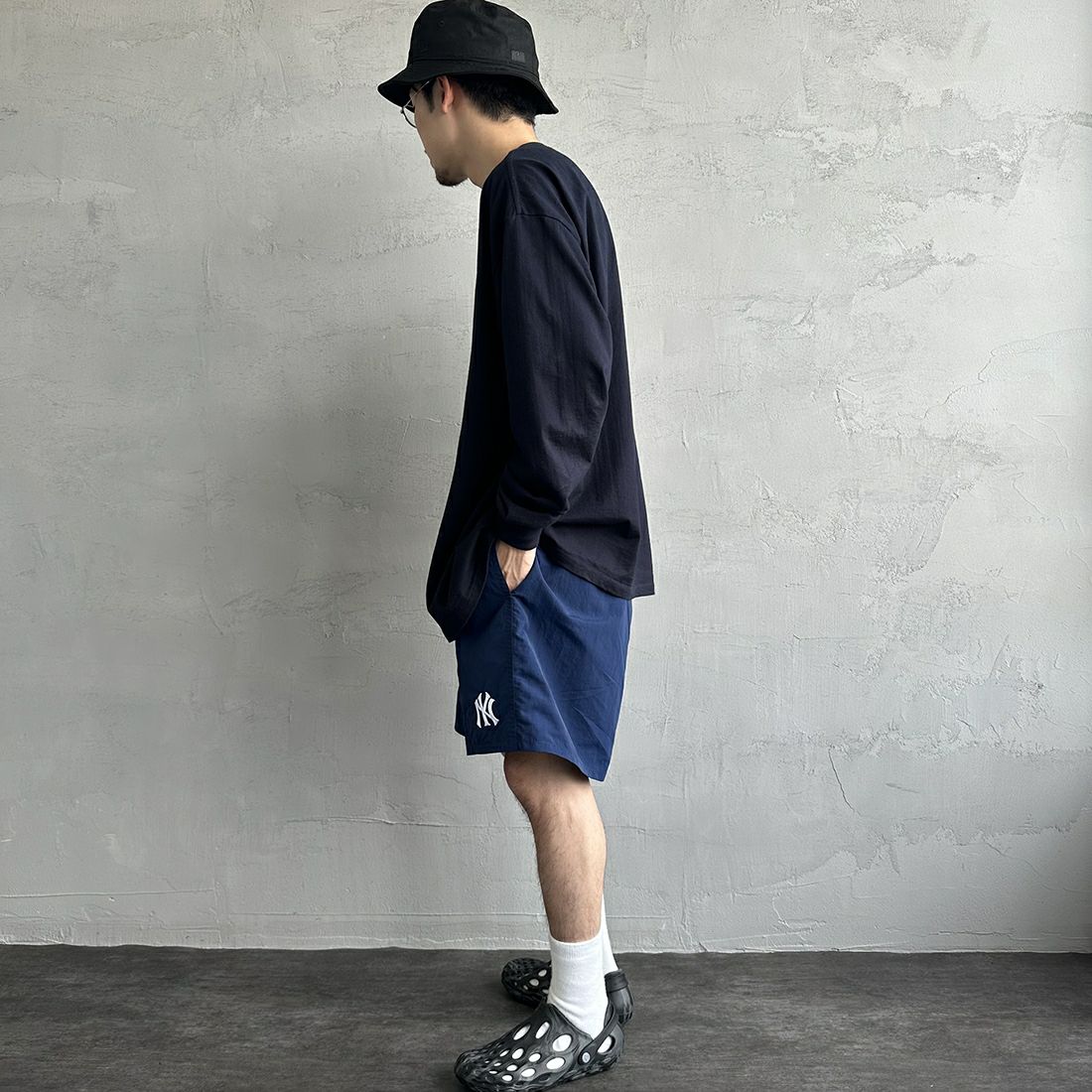 Fanatics [ファナティクス] 別注 クラシックショーツ NY [ML1223SS0004-JF] NY NAVY &&モデル身長：168cm 着用サイズ：XL&&