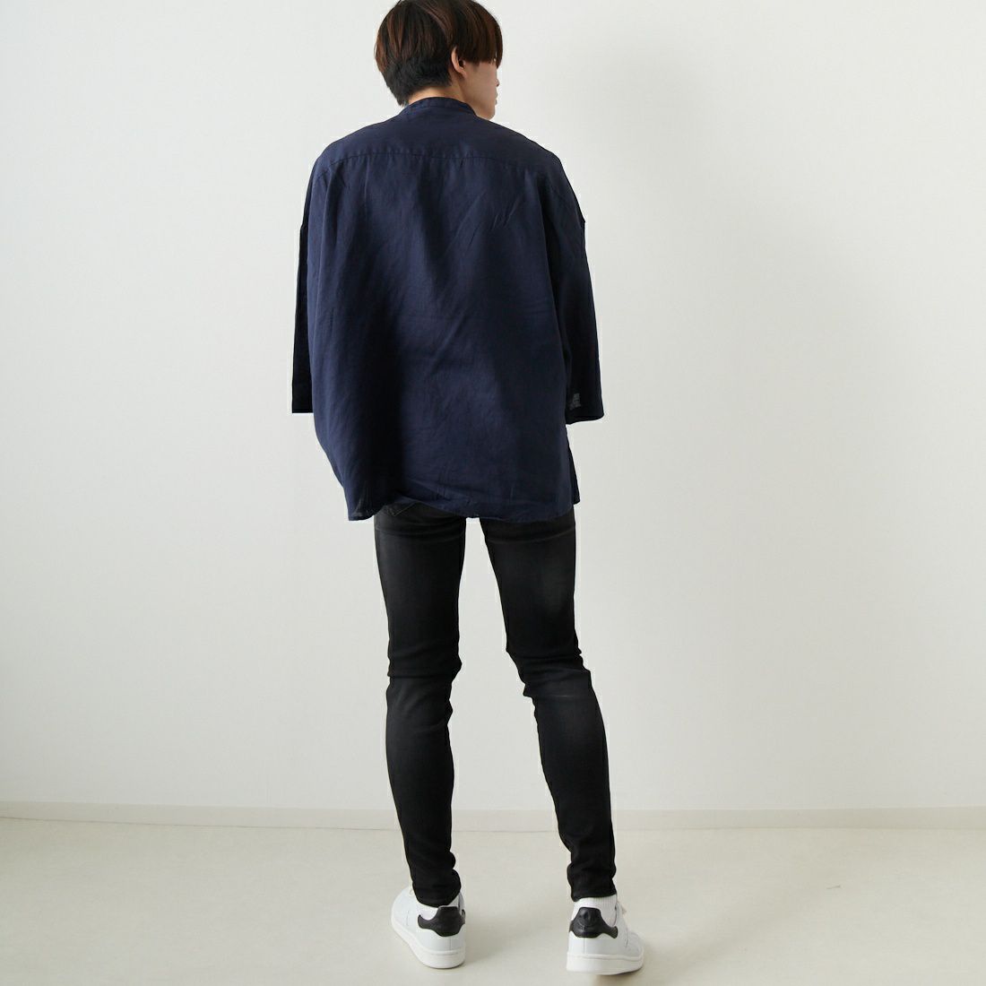 Jeans Factory Clothes [ジーンズファクトリークローズ] フレンチリネンワイドバンドカラーシャツ [BFP513] 540 NAVY &&モデル身長：169cm 着用サイズ：L&&