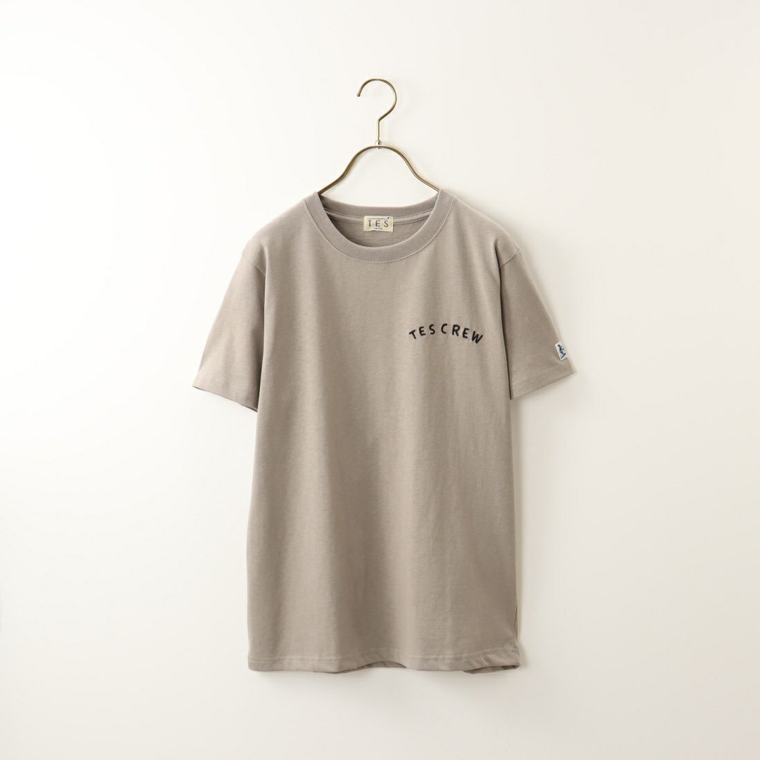 The Endless Summer [エンドレスサマー] 別注 パラシュートBUHI刺繍Tシャツ [C-23574508-JF] 36 BEIGE