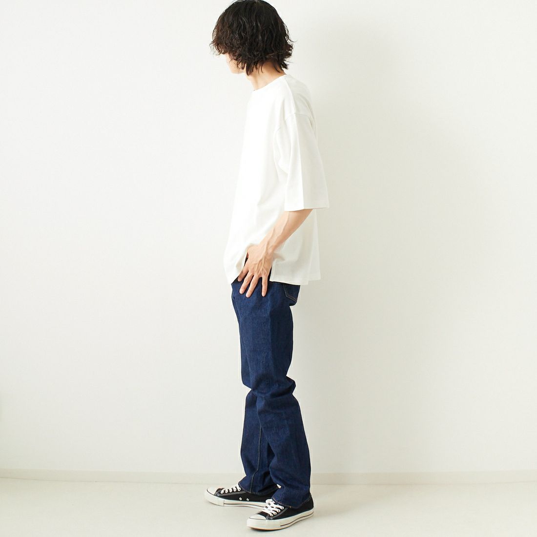 Jeans Factory Clothes [ジーンズファクトリークローズ] ヘビー米綿天竺ビックバスクシャツ [JFC-232-006] WHITE &&モデル身長：182cm 着用サイズ：L&&