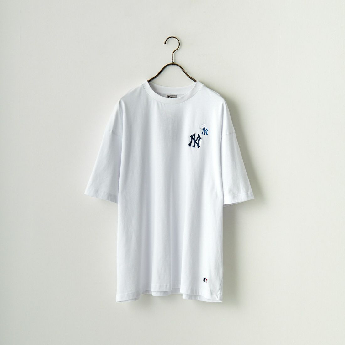 Fanatics [ファナティクス] 別注 MLB 3連ワンポイントロゴ刺繍 ショートスリーブTシャツ [ML0123SS0012-JF] NY WHITE