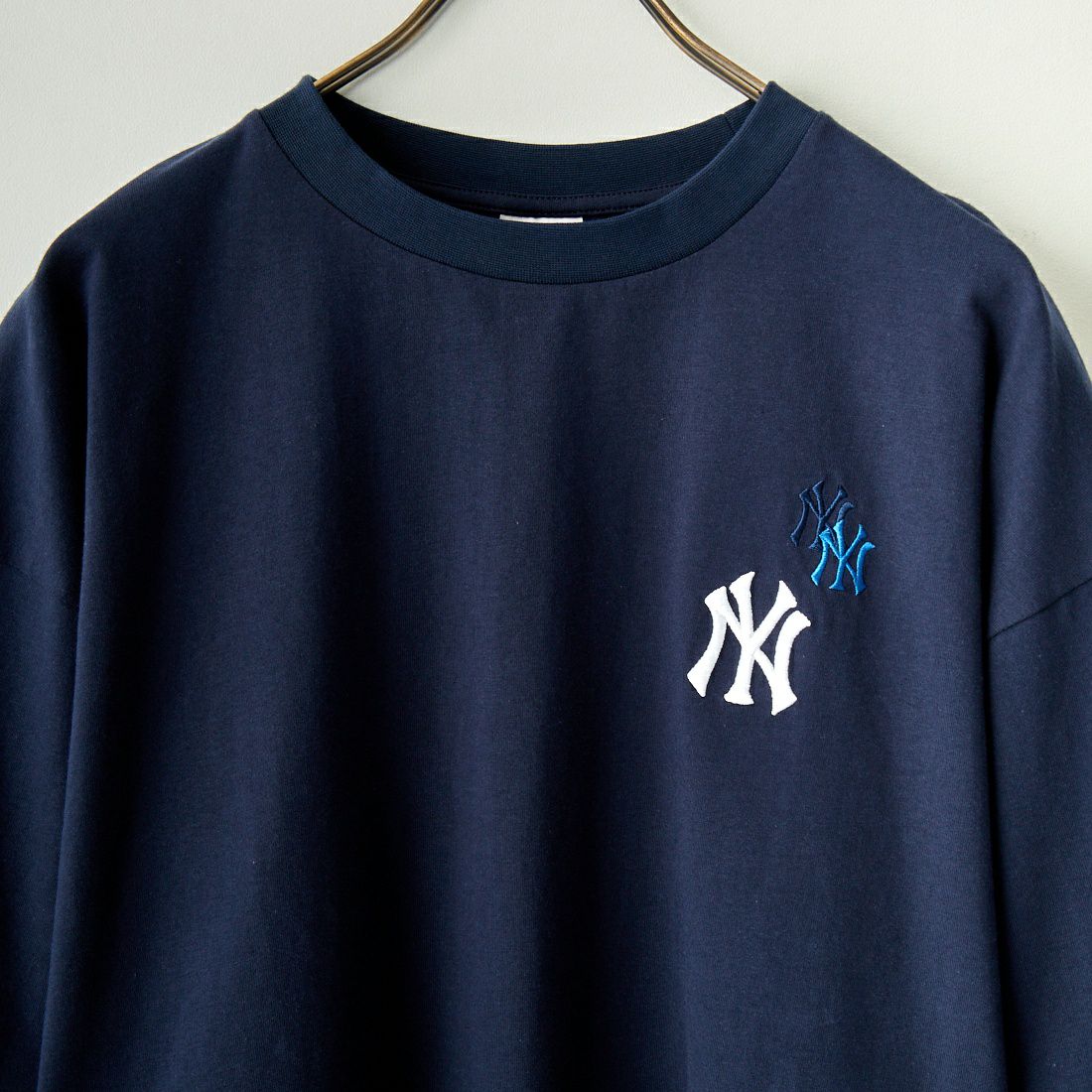 Fanatics [ファナティクス] 別注 MLB 3連ワンポイントロゴ刺繍 ショートスリーブTシャツ [ML0123SS0012-JF] NY NAVY