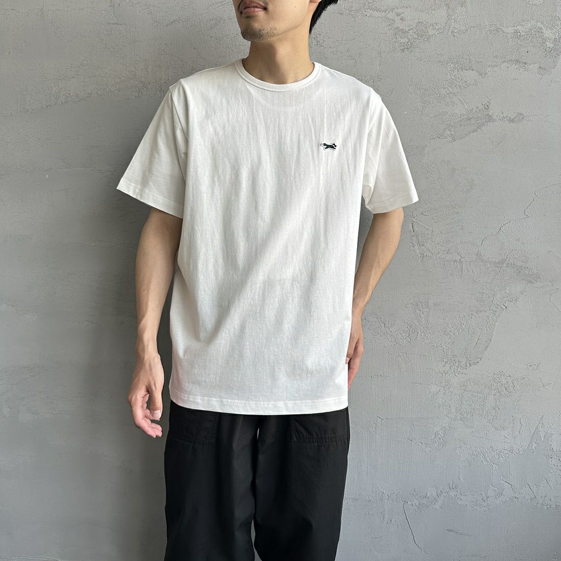 THE FOX [ザフォックス] 別注 ワンポイントロゴ ショートスリーブTシャツ [PN23S016-JF] WHITE &&モデル身長：168cm 着用サイズ：XL&&