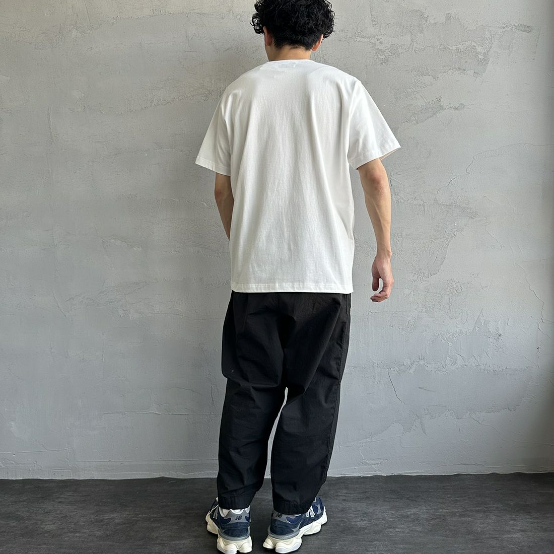 THE FOX [ザフォックス] 別注 ワンポイントロゴ ショートスリーブTシャツ [PN23S016-JF] WHITE &&モデル身長：168cm 着用サイズ：XL&&