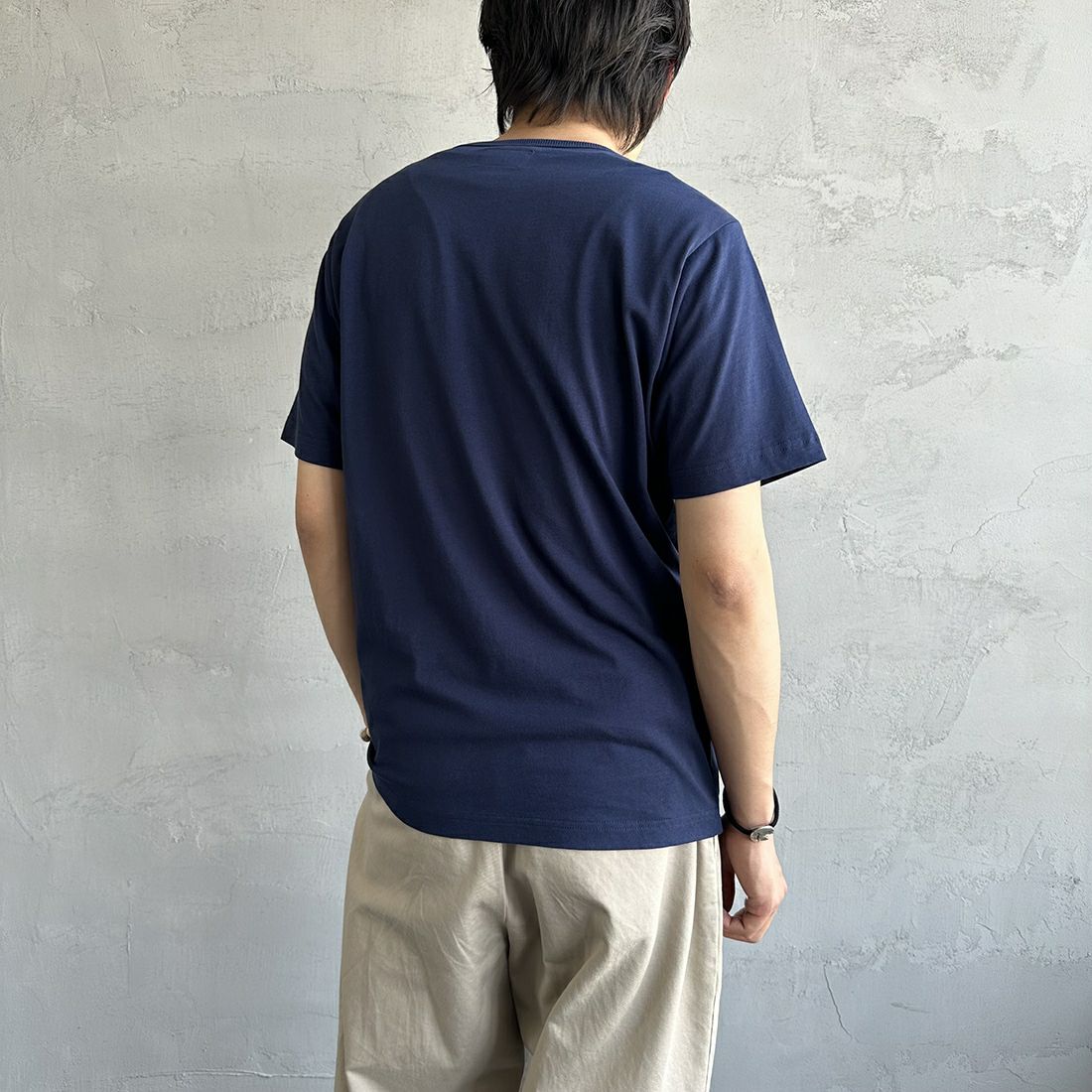 THE FOX [ザフォックス] 別注 ワンポイントロゴ ショートスリーブTシャツ [PN23S016-JF] NAVY &&モデル身長：173cm 着用サイズ：L&&