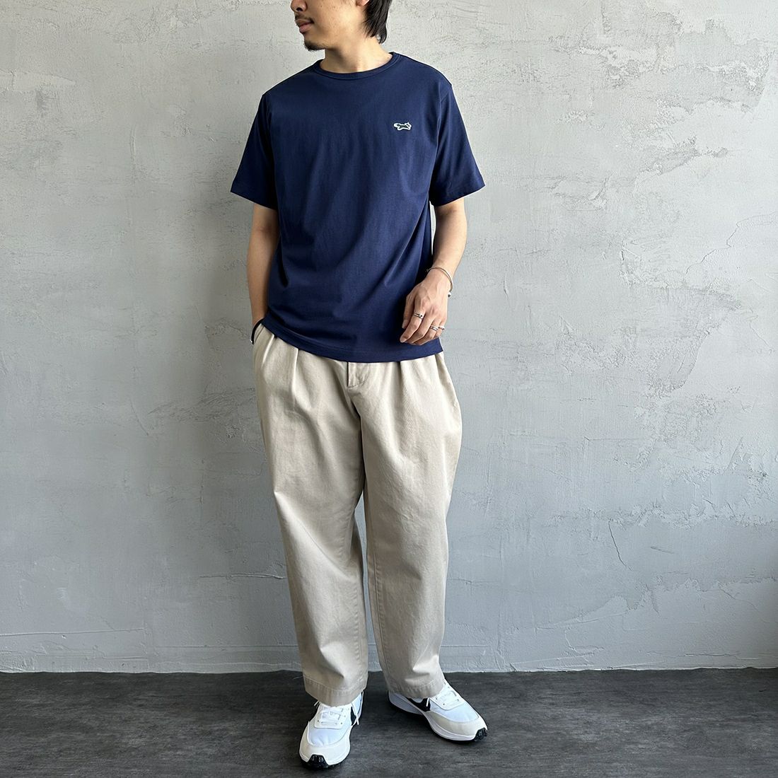THE FOX [ザフォックス] 別注 ワンポイントロゴ ショートスリーブTシャツ [PN23S016-JF] NAVY &&モデル身長：173cm 着用サイズ：L&&