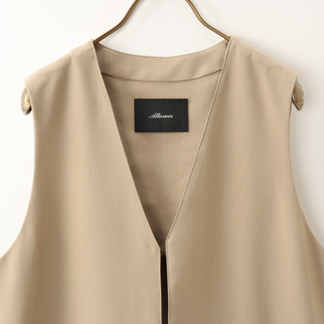 ALLUMER [アリュメール] コットンレーヨンミドルレングスジレ [8254615] 505 BEIGE