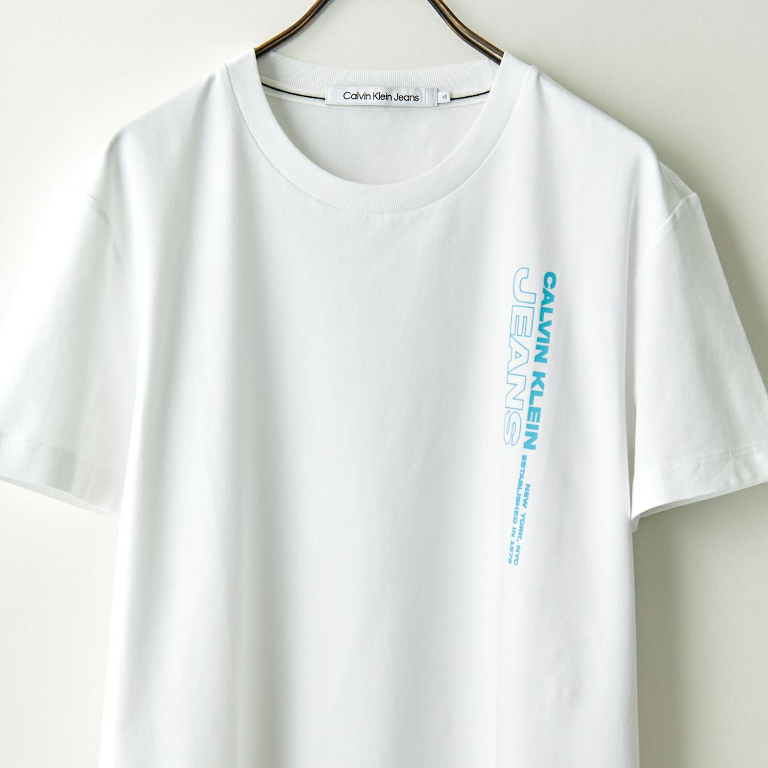 Calvin Klein Jeans [カルバンクライン ジーンズ] アウトラインロゴTシャツ [J30J323925] YAF