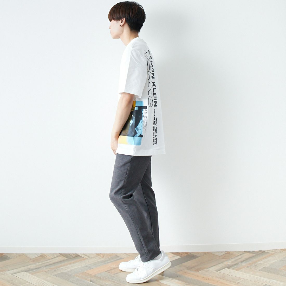Calvin Klein Jeans [カルバンクライン ジーンズ] マルチレイヤード フォトプリントTシャツ [J30J323521] YAF &&モデル身長：169cm 着用サイズ：M&&