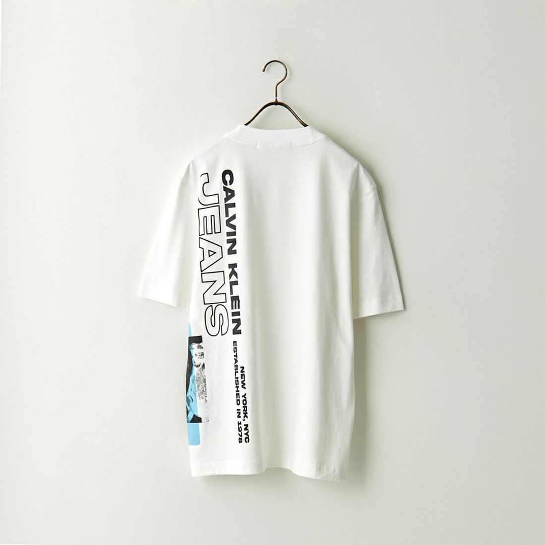 Calvin Klein Jeans [カルバンクライン ジーンズ] マルチレイヤード フォトプリントTシャツ [J30J323521] YAF