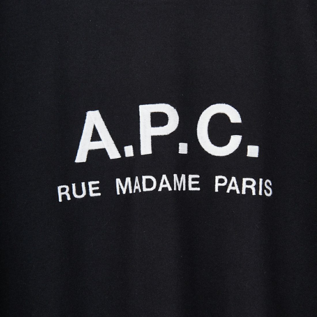 A.P.C. [アー・ペー・セー] ロゴ刺繍 ロングスリーブTシャツ [RUE-MADAME-H-MANCHES] 99 NOIR