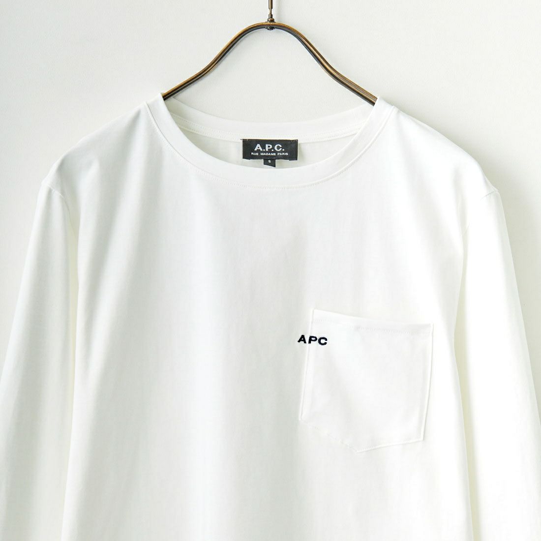 A.P.C. [アー・ペー・セー] ロゴ刺繍ポケットTシャツ [POCKET-EMB-T 