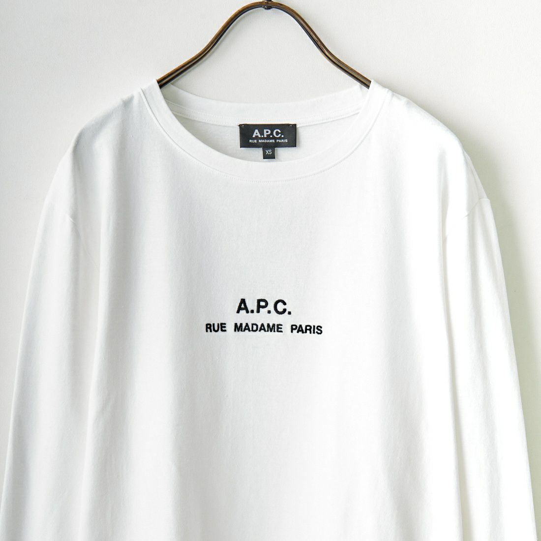 A.P.C. [アー・ペー・セー] ロゴ刺繍 ロングスリーブTシャツ [PETITE-RUE-MADAME-H] 90 BLANC