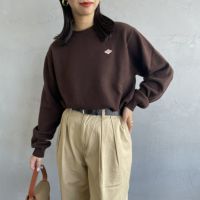 BROWN&&モデル身長：163cm 着用サイズ：36&&