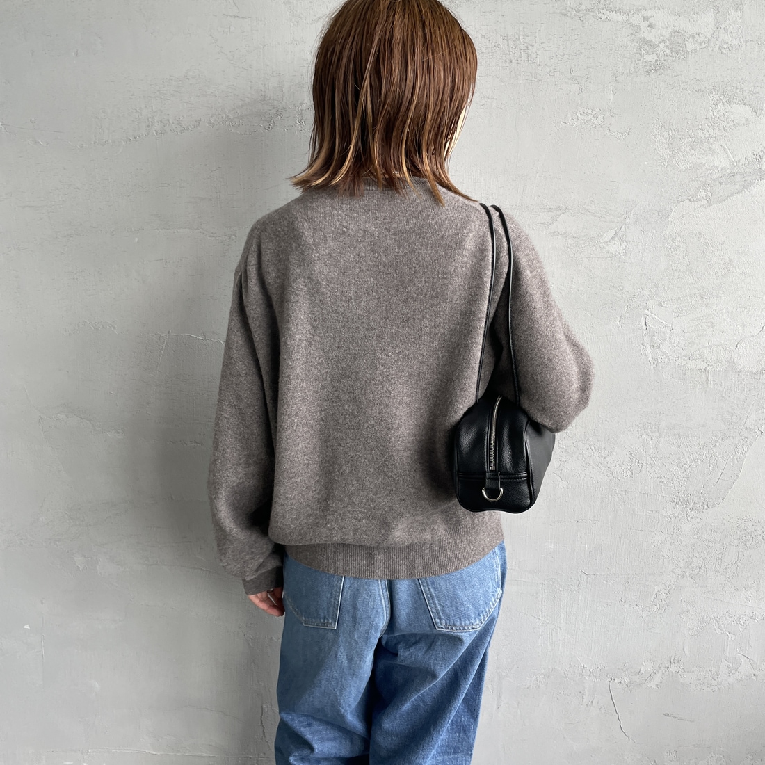 DANTON [ダントン] クルーネックプルオーバーニット [DT-D0027LMW] TAUPE &&モデル身長：158cm 着用サイズ：38&&