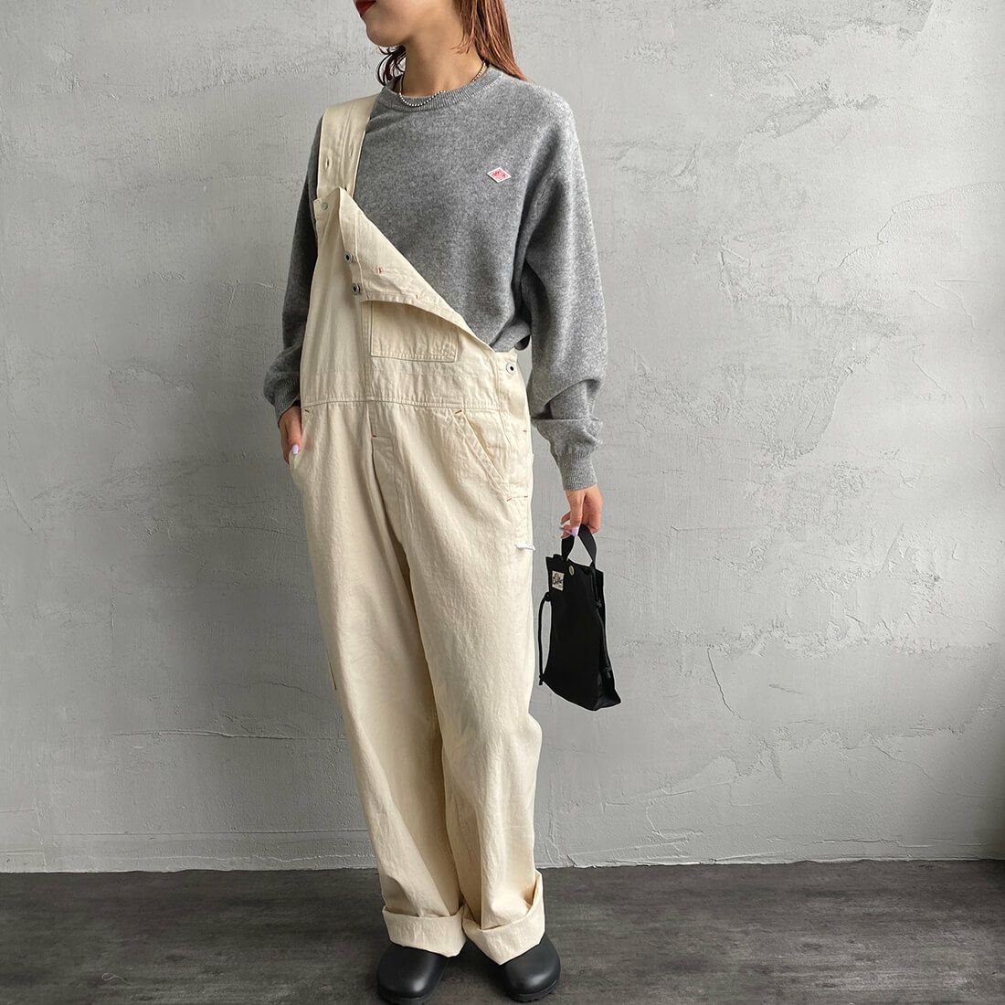 DANTON [ダントン] クルーネックプルオーバーニット [DT-D0027LMW] LT.GREY &&モデル身長：156cm 着用サイズ：36&&