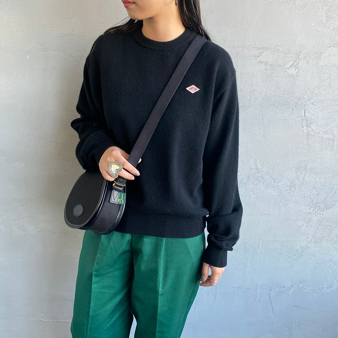 DANTON [ダントン] クルーネックプルオーバーニット [DT-D0027LMW] BLACK &&モデル身長：156cm 着用サイズ：38&&