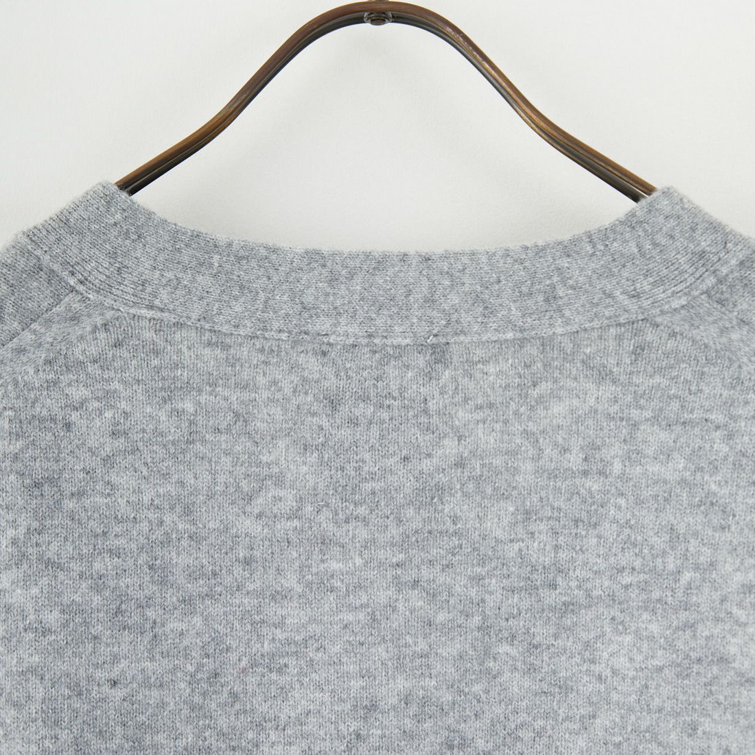 DANTON [ダントン] ラムウール Vネックカーディガン [DT-D0030LMW