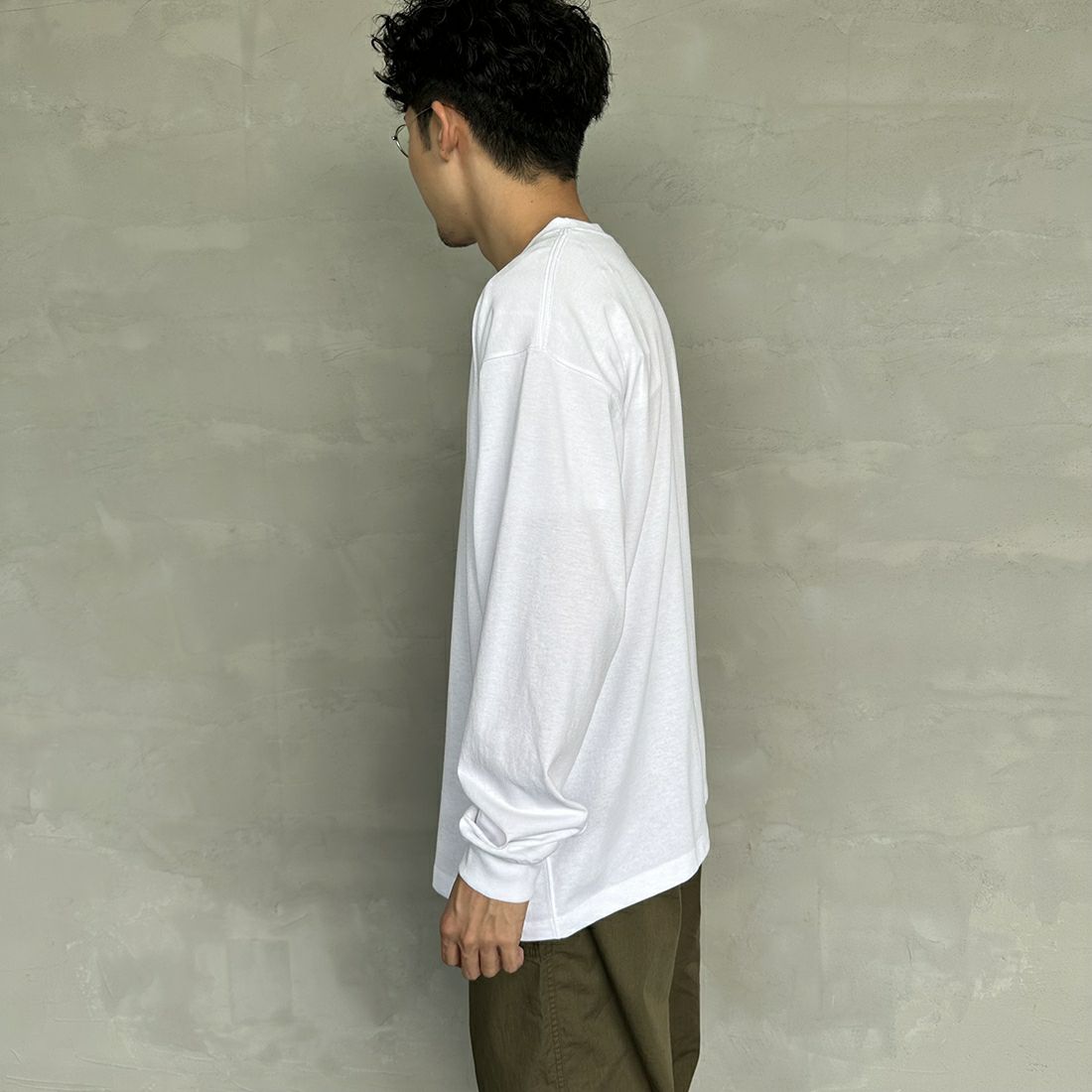 DANTON [ダントン] プレーン ロングスリーブTシャツ [DT-C0200TCB] WHITE&&モデル身長：168cm 着用サイズ：L&&